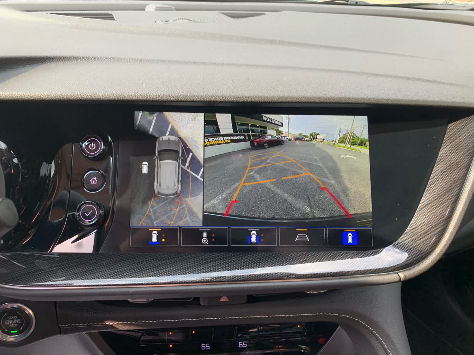 Used 2022 Buick Envision Essence w/ Technology Package I AWD/4WD image 17