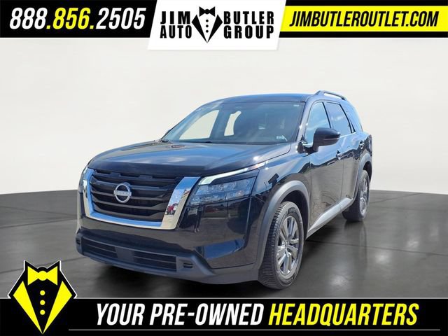Used 2024 Nissan Pathfinder SV