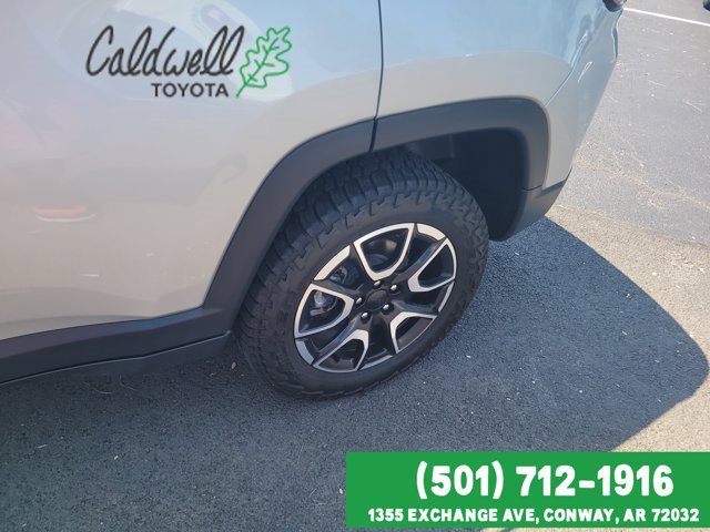 Used 2024 Jeep Compass Trailhawk image 9