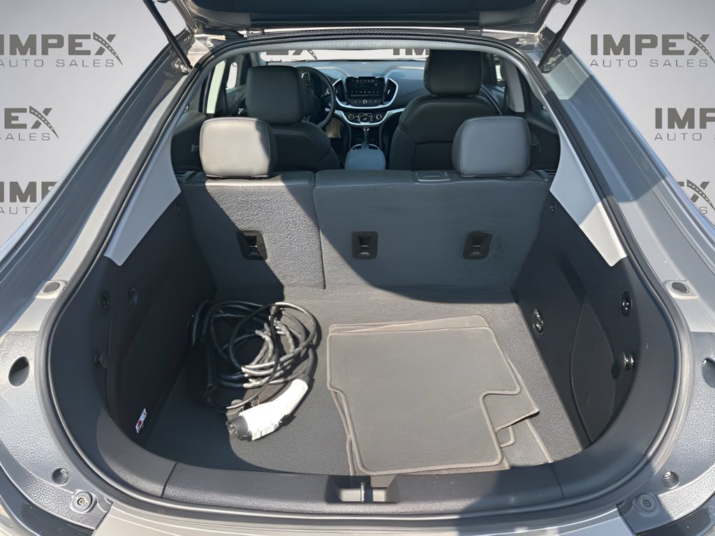 Used 2017 Chevrolet Volt LT w/ Comfort Package FWD image 24