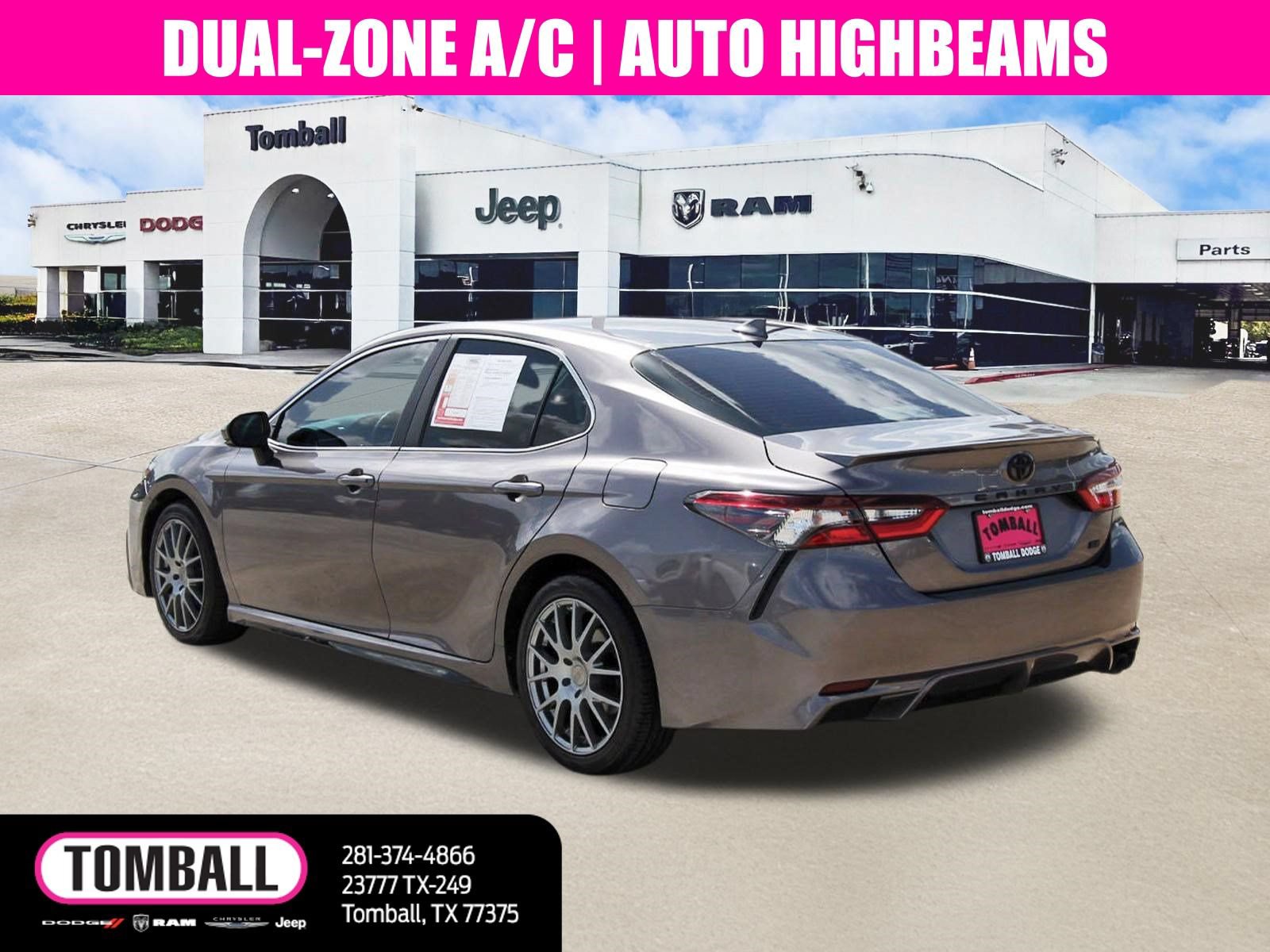 Used 2022 Toyota Camry SE w/ Convenience Package FWD image 5