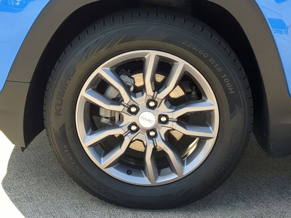 Used 2024 GMC Terrain SLT image 11