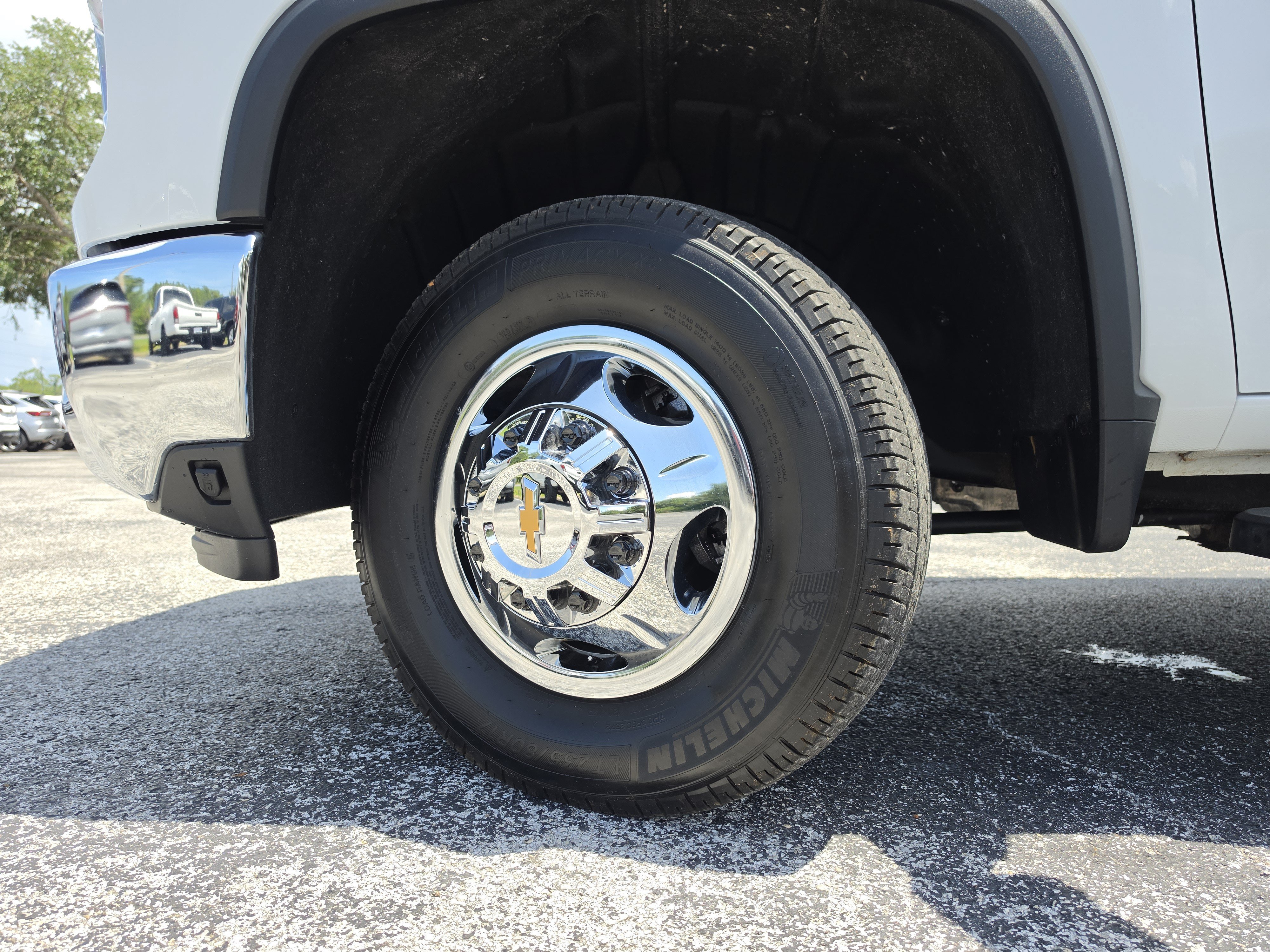 Used 2026 Chevrolet Silverado 3500 LTZ w/ LTZ Plus Package AWD/4WD image 41