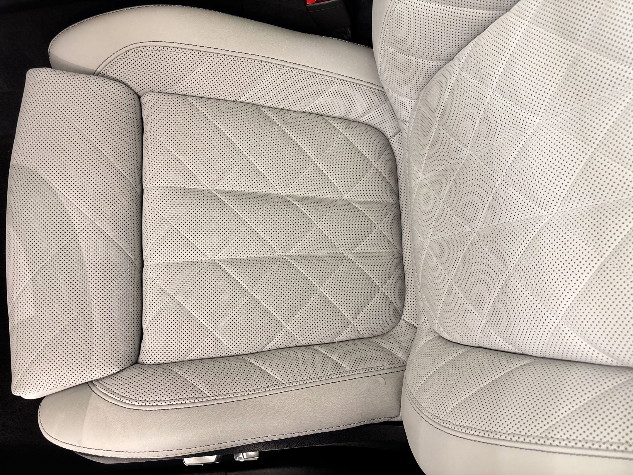 Certified 2024 BMW X7 xDrive40i w/ Executive Package AWD/4WD image 23