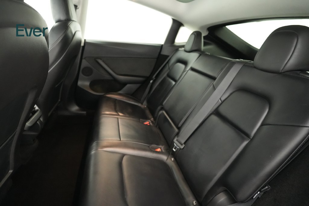 Used 2023 Tesla Model Y Performance AWD/4WD image 24