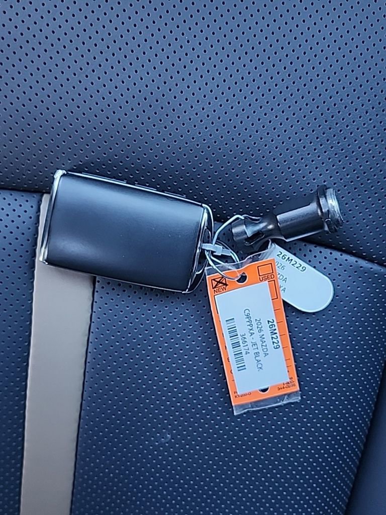 New 2026 MAZDA CX-90 Plug-In Hybrid w/ Premium Plus image 8