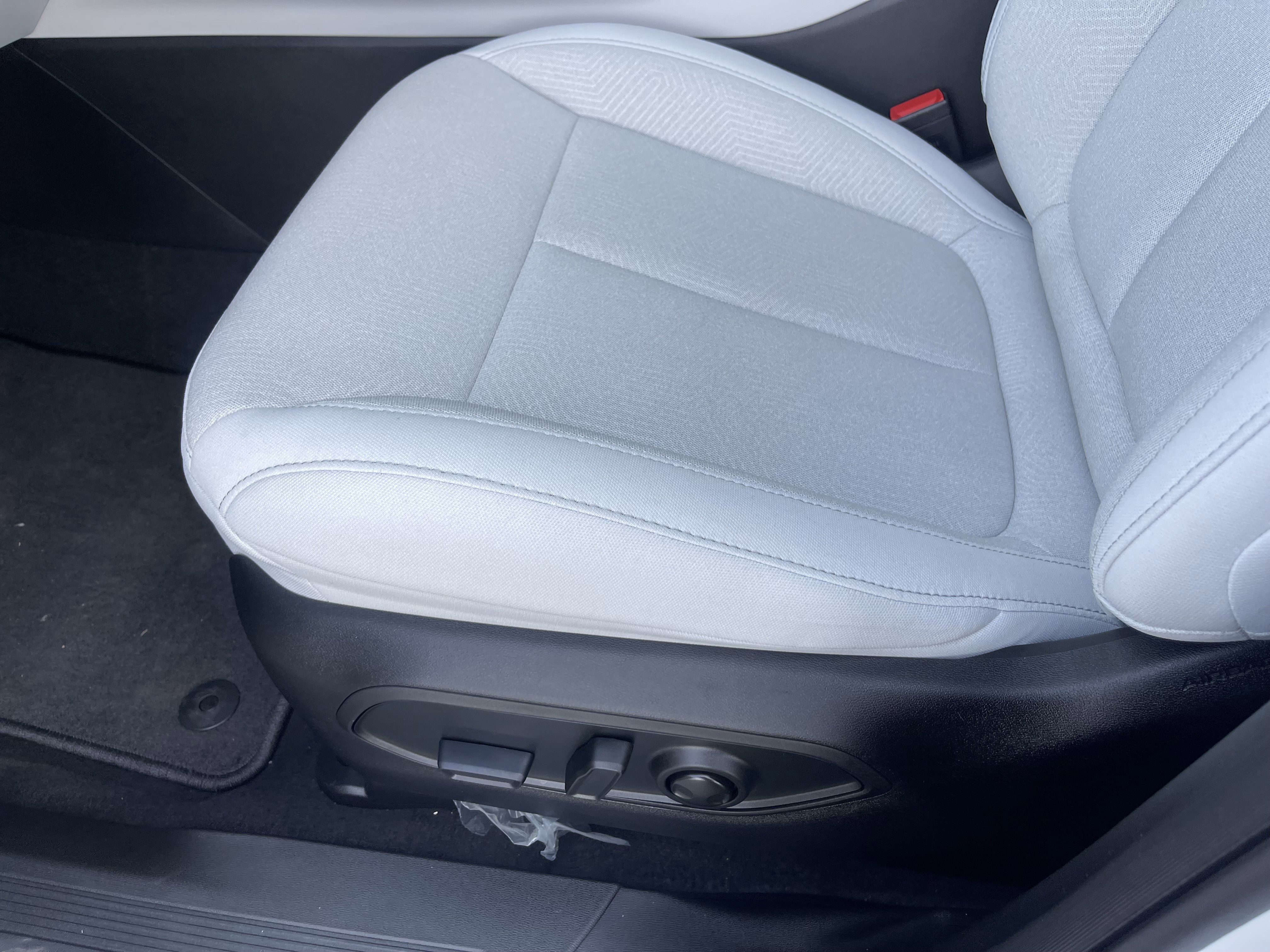 New 2026 Jeep Cherokee Laredo AWD/4WD image 18