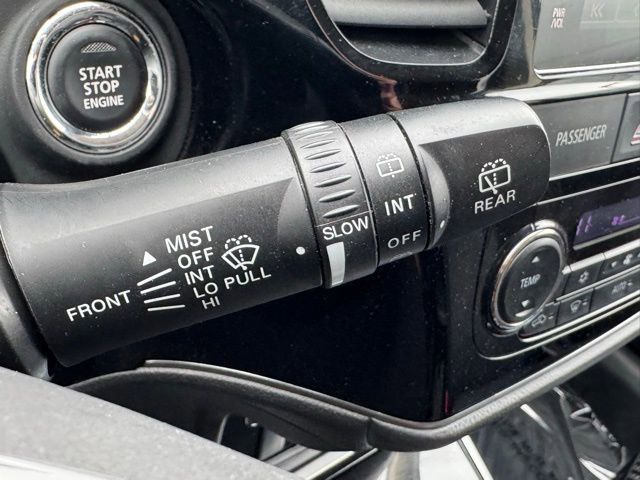 Used 2018 Mitsubishi Outlander SE image 28