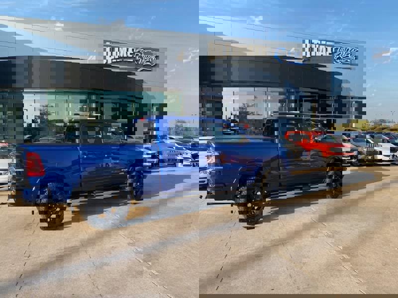 Used 2019 RAM 1500 Laramie w/ Sport Appearance Package image 10