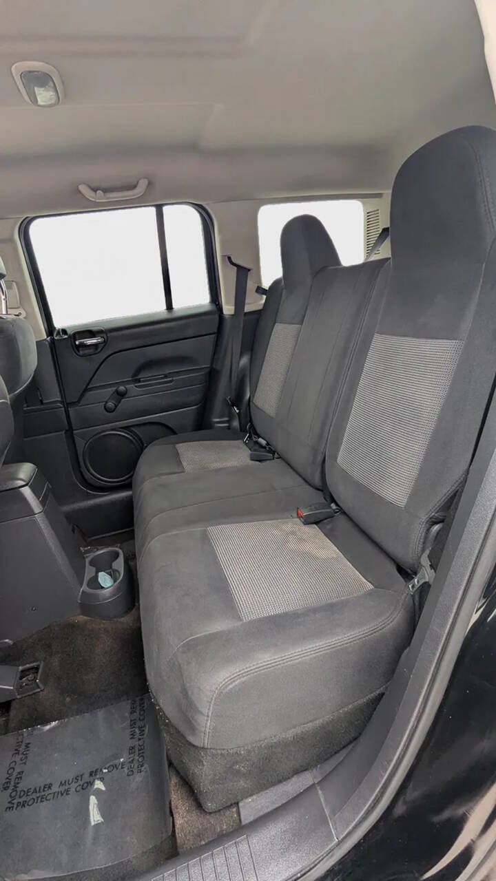 Used 2013 Jeep Patriot Sport w/ Tire & Wheel Group image 13