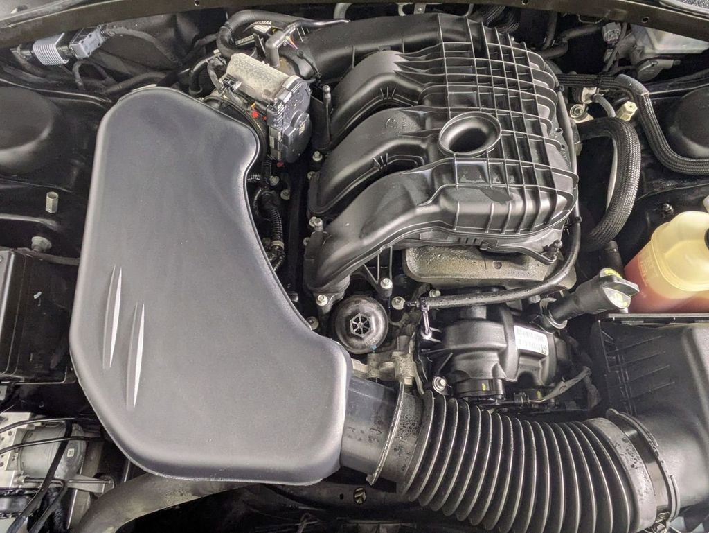 Used 2023 Chrysler 300 Touring L w/ Popular Equipment Group image 31