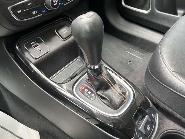 Used 2019 Jeep Compass Limited image 21