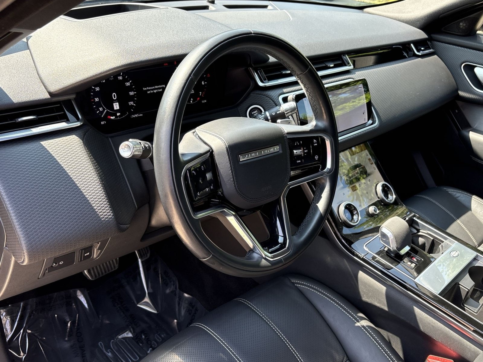 Used 2021 Land Rover Range Rover Velar R-Dynamic S AWD/4WD image 21
