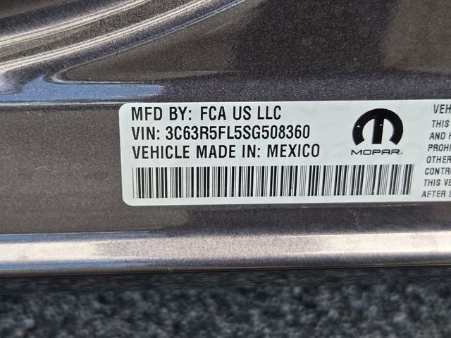 Used 2025 RAM 2500 Laramie w/ Night Edition AWD/4WD image 29