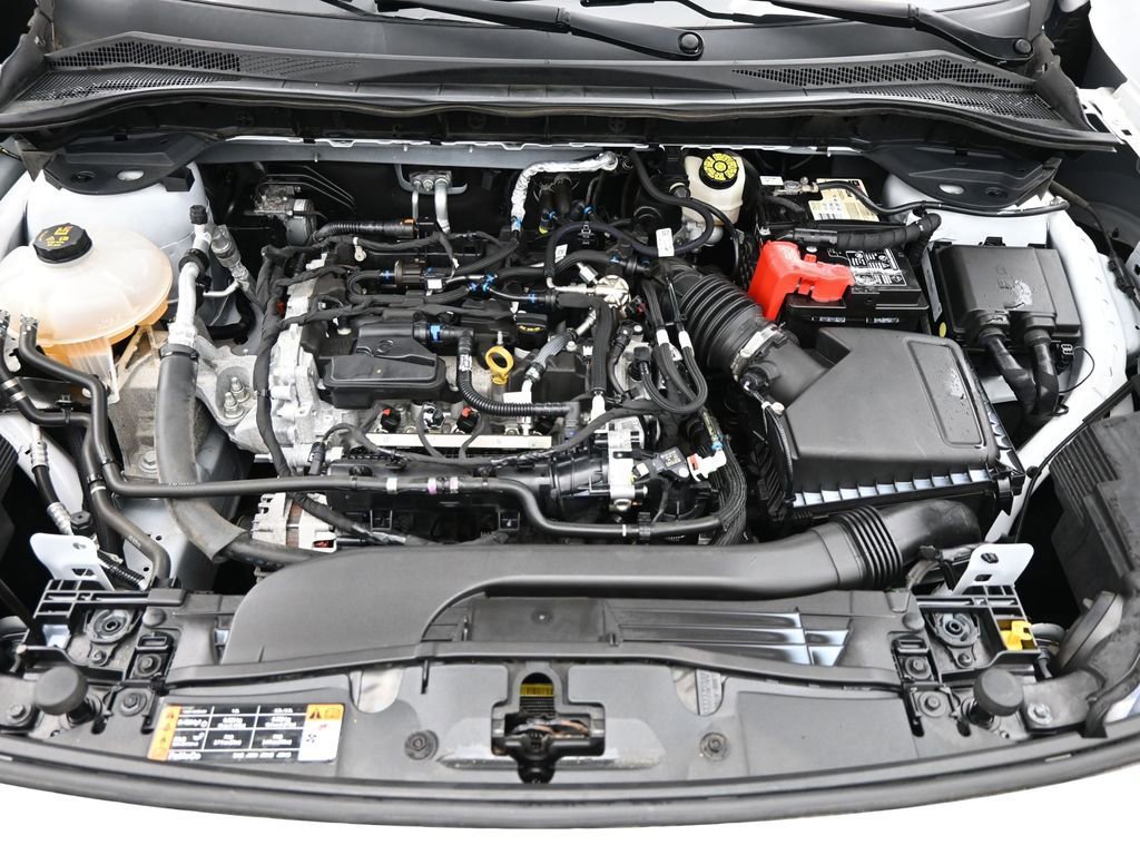 Used 2021 Ford Escape SE w/ Cold Weather Package image 15