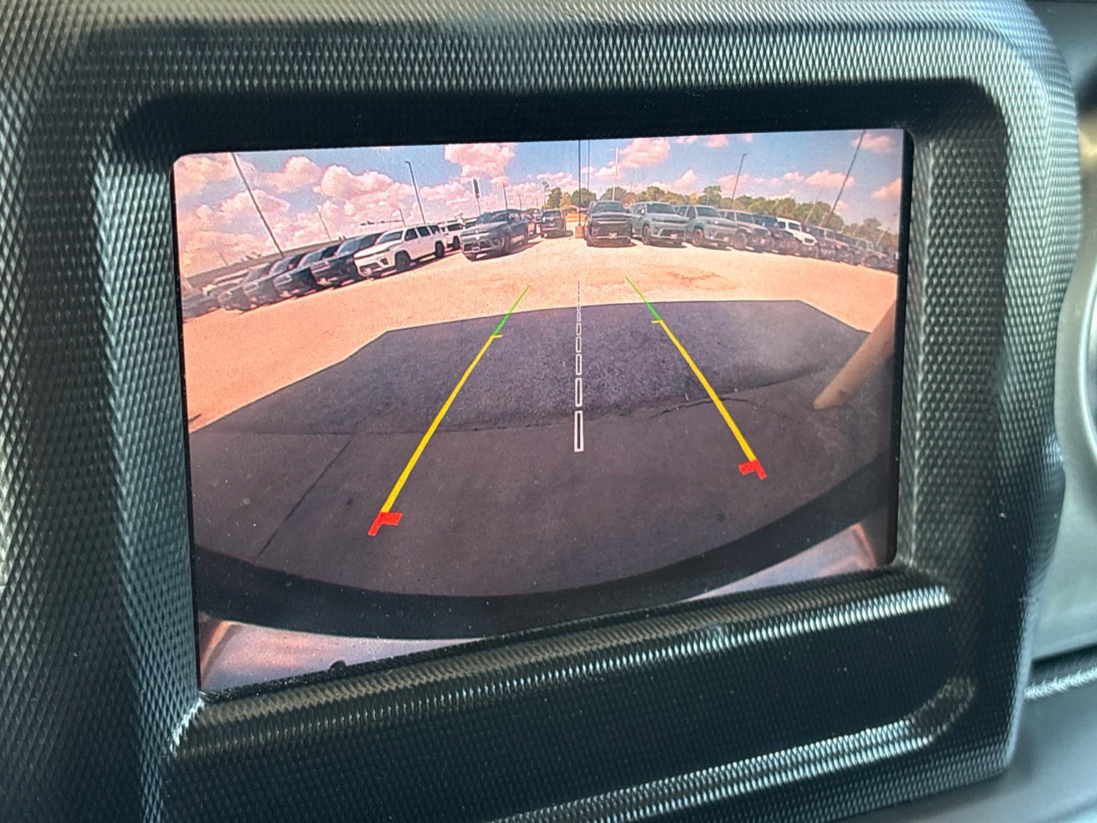 Used 2020 Jeep Wrangler Unlimited Sahara AWD/4WD image 21