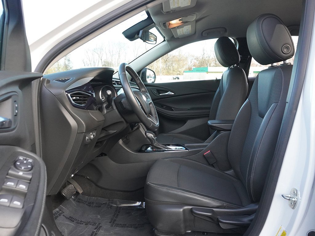 Used 2020 Buick Encore GX Preferred w/ Sport Touring Package image 27