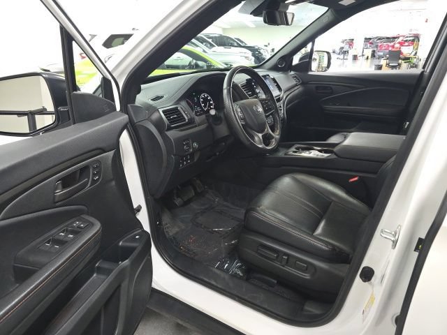 Used 2025 Honda Ridgeline TrailSport image 13