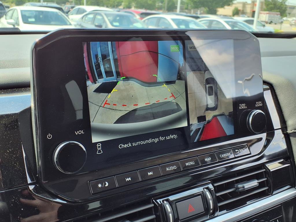 New 2025 Nissan Pathfinder SL w/ SL Premium Package image 18