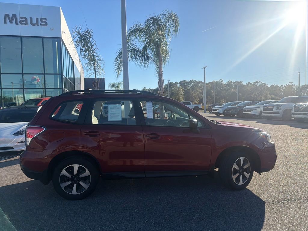 Used 2018 Subaru Forester 2.5i w/ Alloy Wheel Package image 10