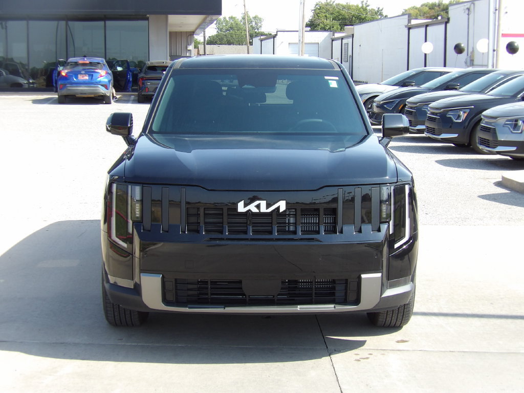 New 2027 Kia Telluride LX w/ Towing Package FWD image 3