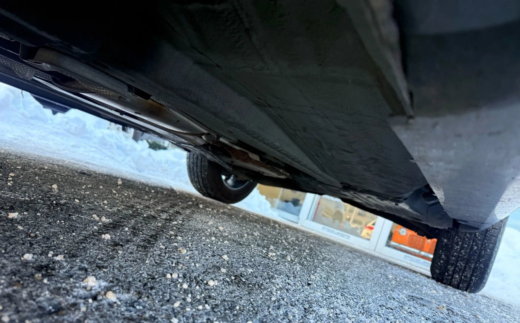 Used 2017 Volvo XC60 T5 Dynamic w/ Preferred Option Package image 58