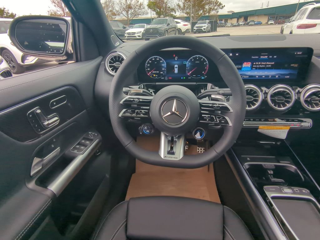 Certified 2025 Mercedes-Benz GLA 35 AMG 4MATIC image 3