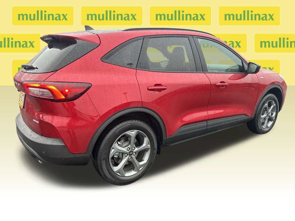 Used 2025 Ford Escape ST-Line w/ Tech Pack #1 image 3