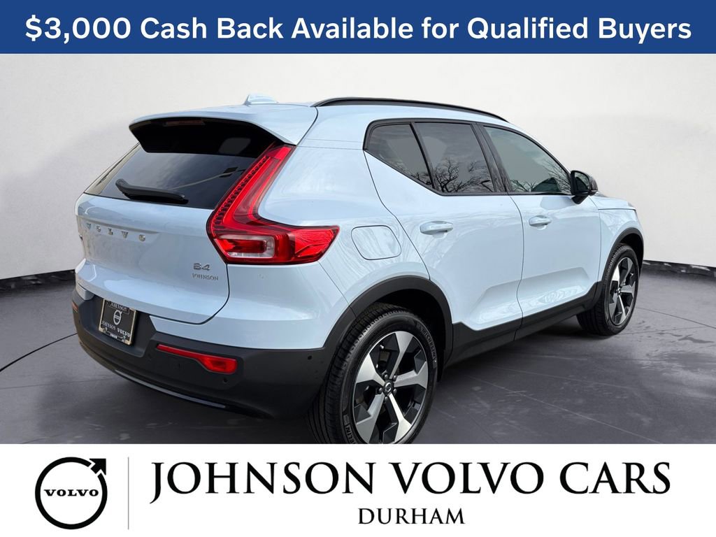 New 2026 Volvo XC40 B4 Plus w/ Climate Package image 3