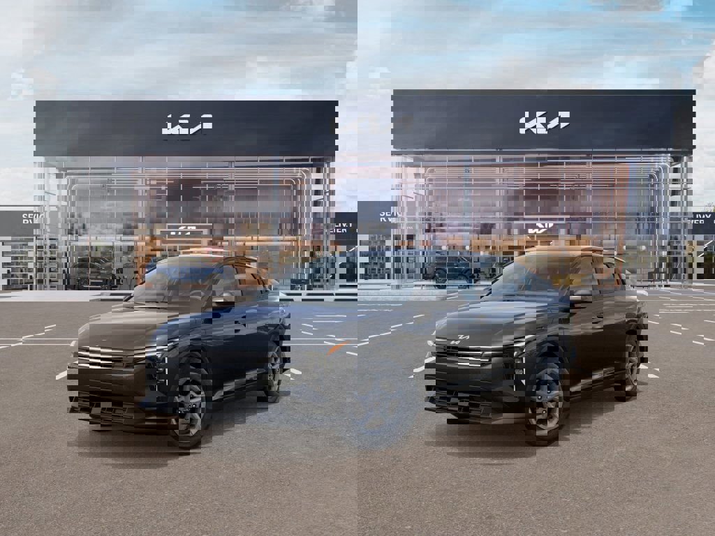 New 2025 Kia K4 LXS