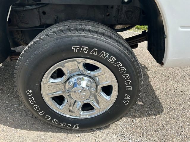 Used 2018 RAM 3500 SLT w/ Popular Equipment Group AWD/4WD image 8