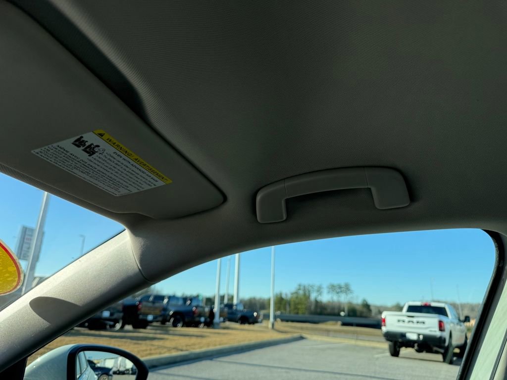 Used 2021 Volkswagen Jetta S image 21