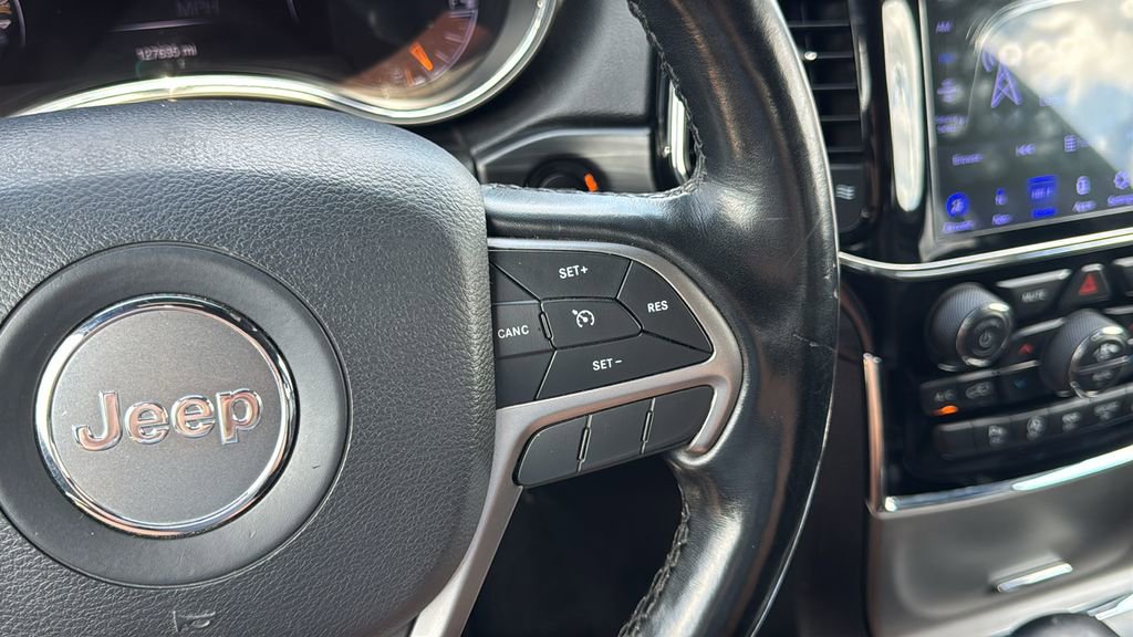 Used 2020 Jeep Grand Cherokee Altitude image 26