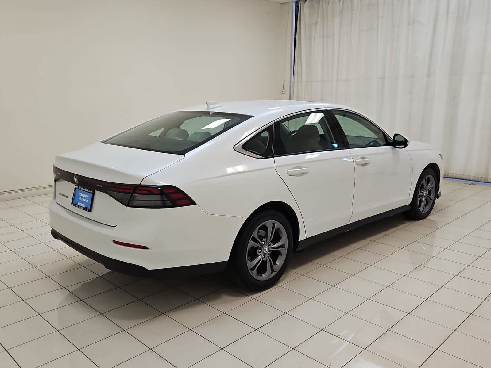 Certified 2024 Honda Accord EX image 27