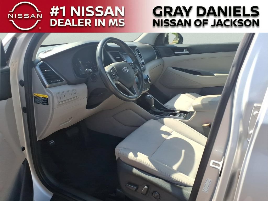 Used 2017 Hyundai Tucson Sport FWD image 24