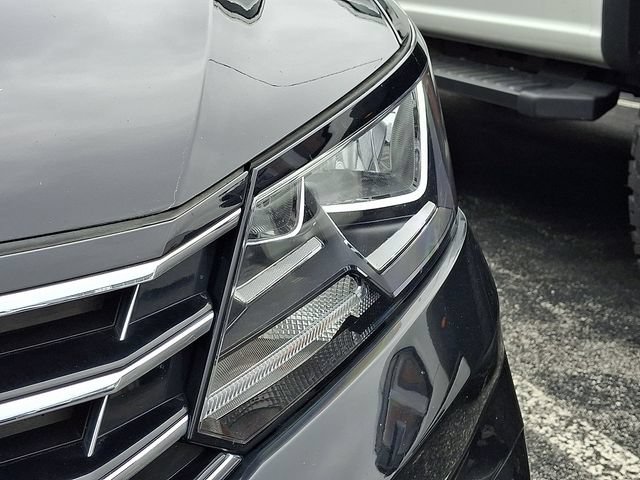 Used 2016 Volkswagen Passat 1.8T R-Line FWD image 10