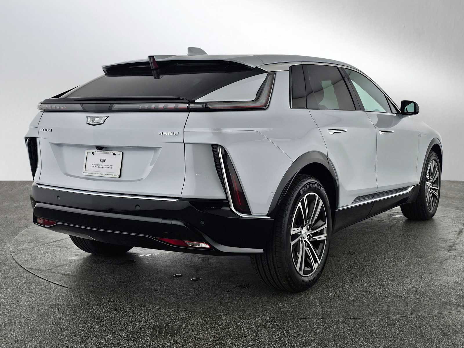 New 2026 Cadillac Lyriq Luxury image 3