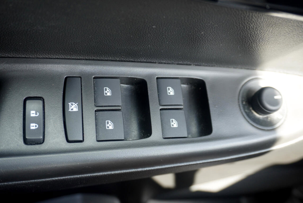Used 2020 Chevrolet Spark LT image 30
