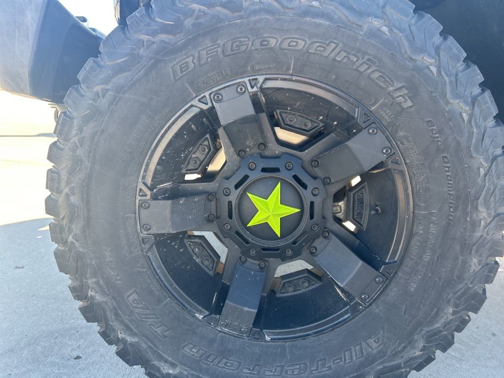 Used 2015 Jeep Wrangler Sport image 15