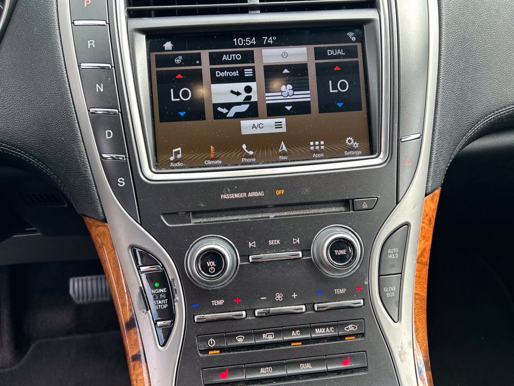 Used 2016 Lincoln MKX Select w/ Select Plus Package FWD image 23