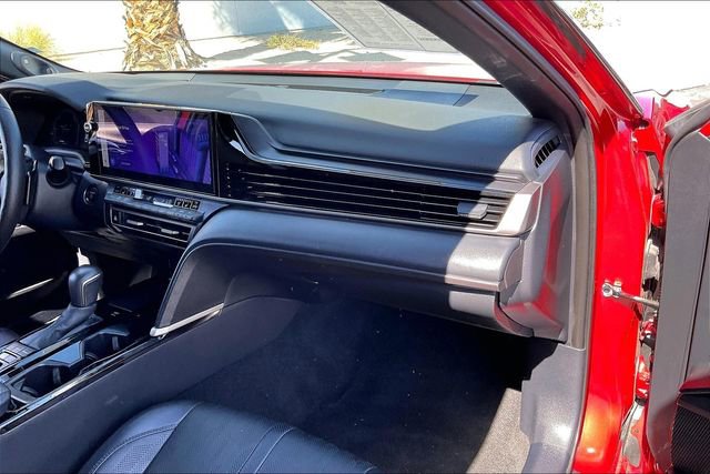 Used 2025 Toyota Camry XSE w/ Premium Plus Package image 16