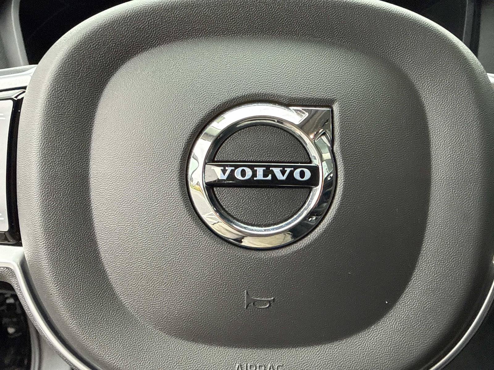 Used 2019 Volvo S60 T5 Momentum w/ Premium Package FWD image 36