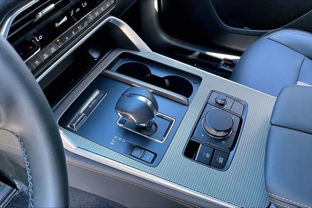 New 2026 MAZDA CX-90 3.3 Turbo w/ Premium Plus Pkg image 7