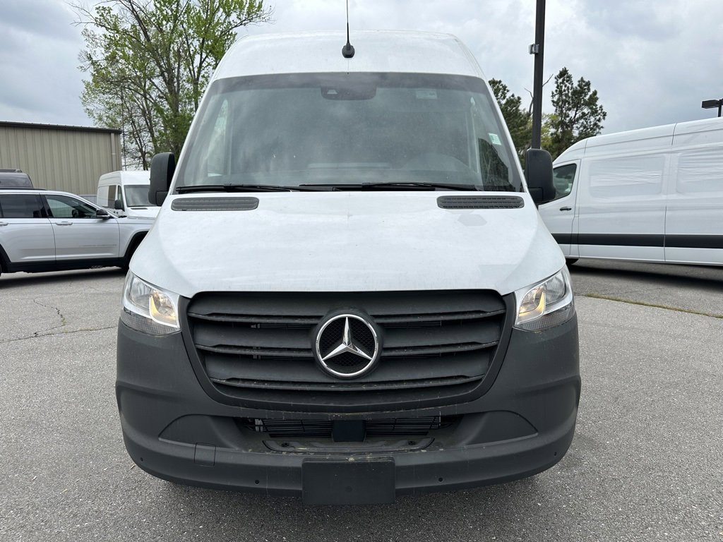 New 2024 Mercedes-Benz Sprinter 2500 image 2