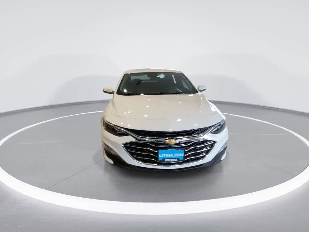 Used 2023 Chevrolet Malibu LT FWD image 3