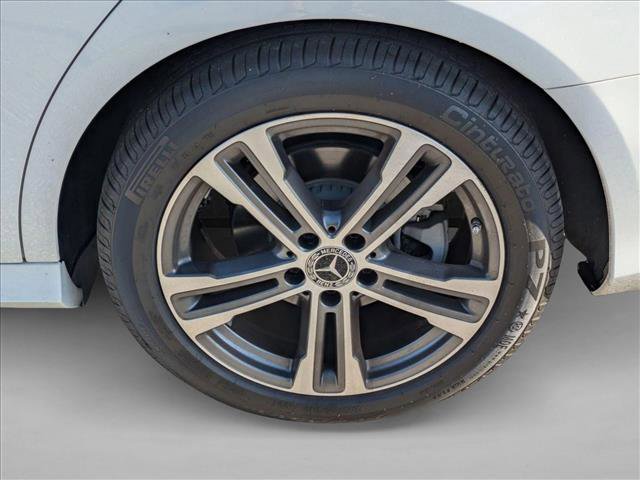 Certified 2021 Mercedes-Benz E 350 Sedan w/ Premium Package image 9