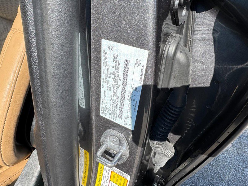 Certified 2022 Lincoln Corsair Reserve w/ Equipment Group 201A image 28