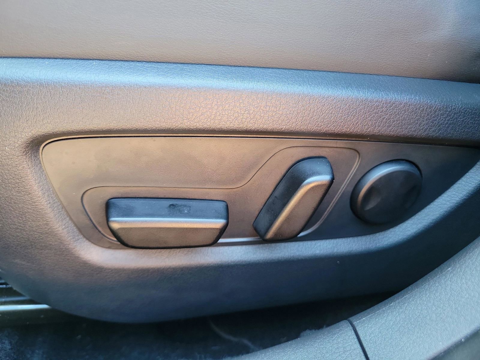 Used 2025 MAZDA CX-30 2.5 Turbo w/ Premium Package image 24