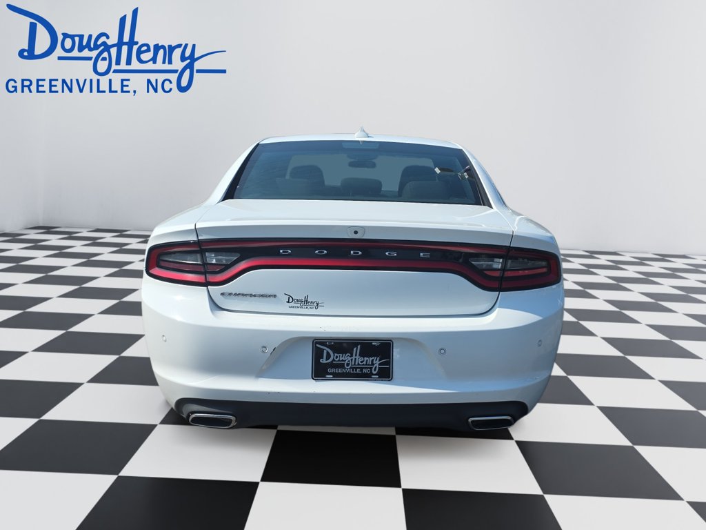 Used 2023 Dodge Charger SXT RWD image 4