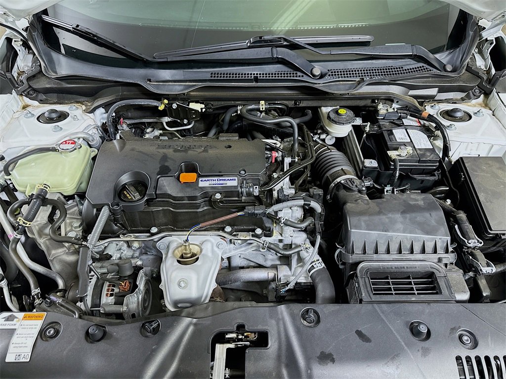 Used 2019 Honda Civic Sport image 8